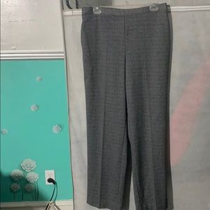 Alfred Dunner Black/grey print pants 12. NWT